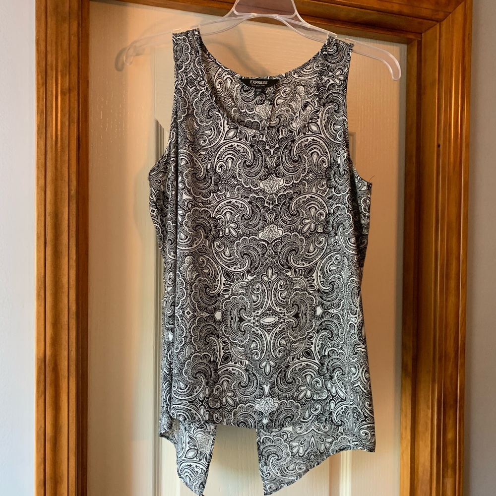 Sleeveless split back top